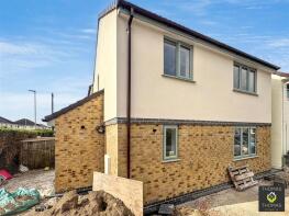 44d, Elmleaze, Gloucester GL2 0JU