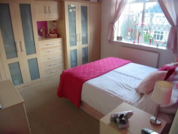 bed 1