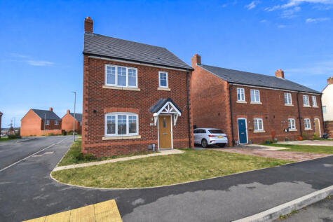 Peregrine Close, Partington, M31
