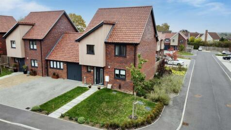 Barn Field Drive, Needham Market