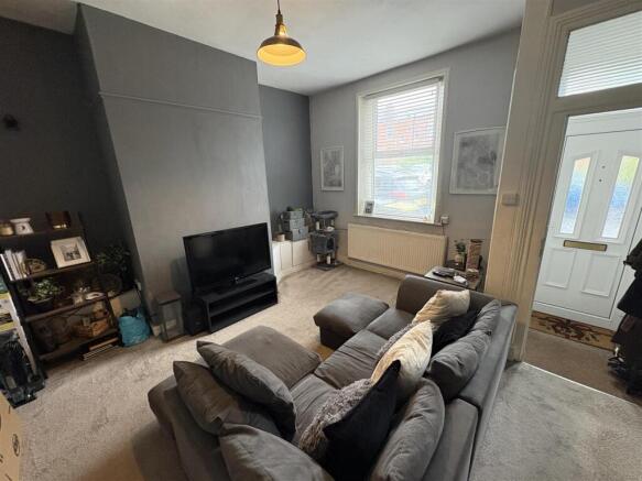 Living area.jpeg