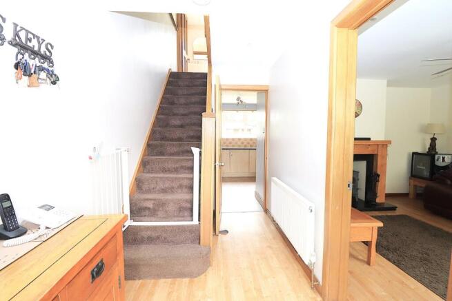 Whittle Crescent, Farnborough, GU14 photo 4