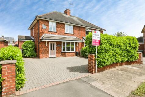 Pinewood Avenue, Armthorpe, Doncaster