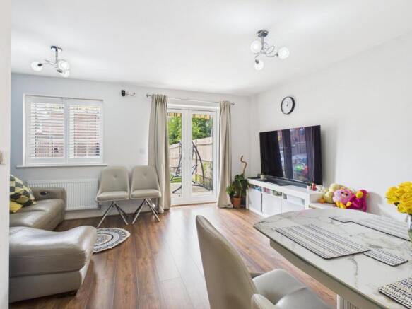 Living/Dining Room