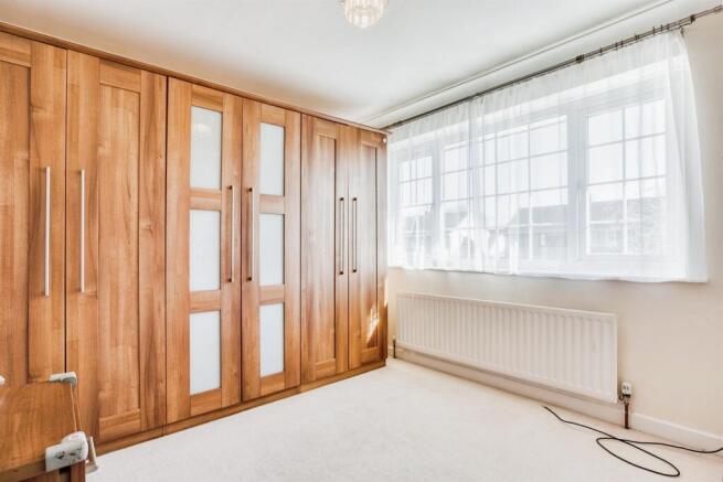 3 bed Semi-Detached for sale Image 10