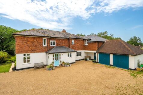 Beautifully Appointed Country Home - Egerton