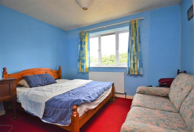 01 bed 1 golden lion.JPG