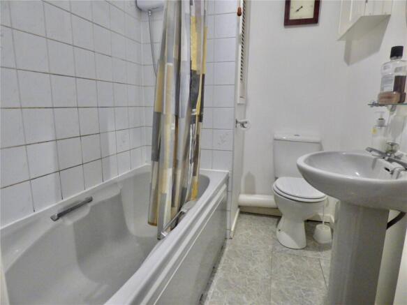Photo 10