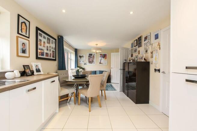 Dining Kitchen