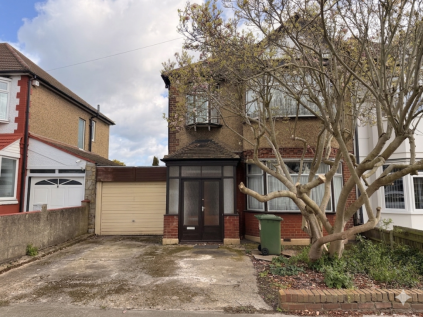 Mashiters Walk, Romford, London, RM1