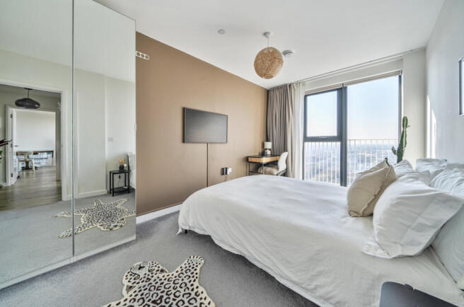 1430837-23-69bc28...