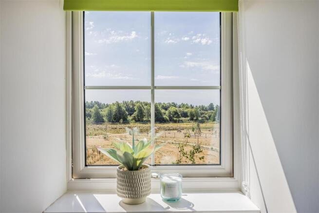 40 Forty Acres Way, Farlington-PorticoMarketing-So
