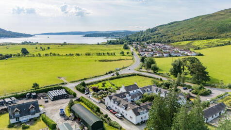 Dalilongart Farmhouse, Sandbank, Dunoon, Argyll, PA23 8QS