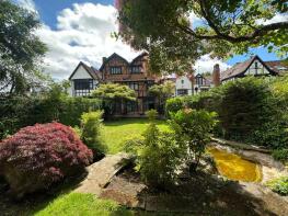 Tudor Court, Commonwood, Kings Langley WD4 9BA