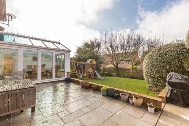 46 Elterwater Drive, Gamston, Nottinghamshire, NG2