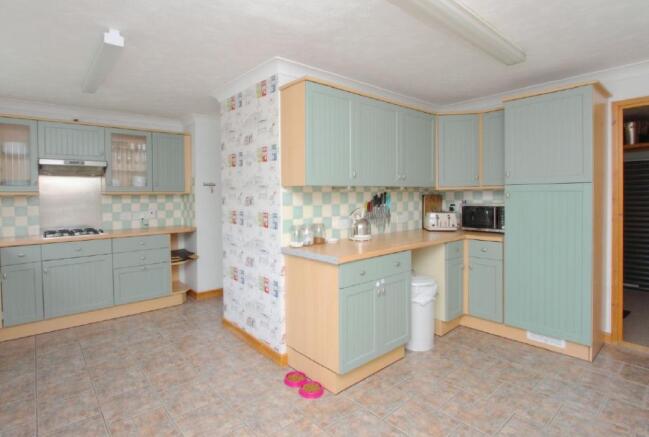 Kitchen/Breakfast Room
