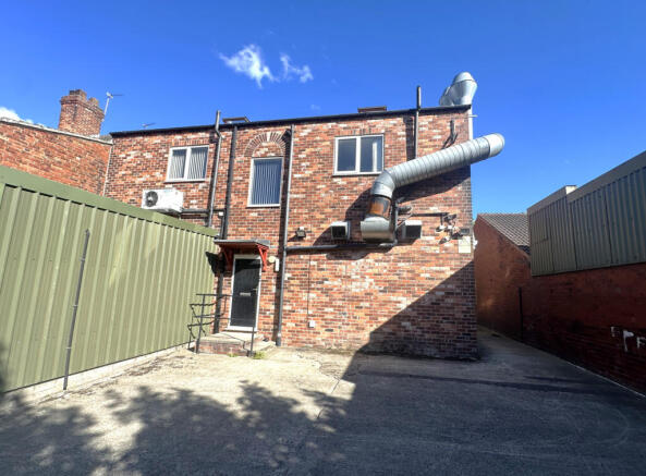 3 Bed Apartment