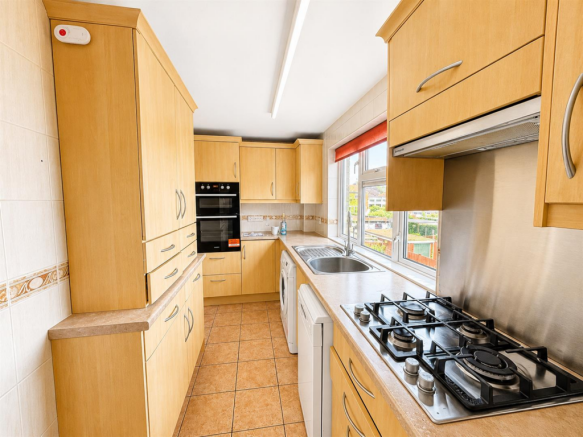 Fitted Kitchen