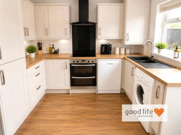 20260622_190741261_iOS11 langley road.jpg