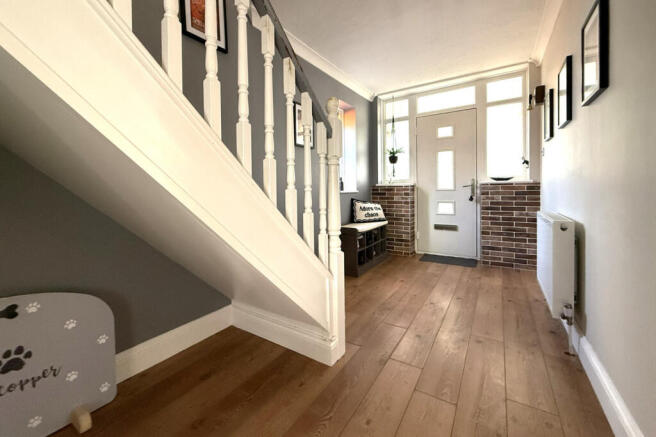 10 Stradbroke Road, NR33 photo 4