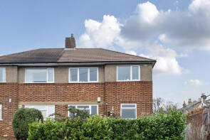 13, Blythe Close, London SE6 4UW