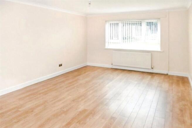 3 bed Semi-Detached for sale Image 4