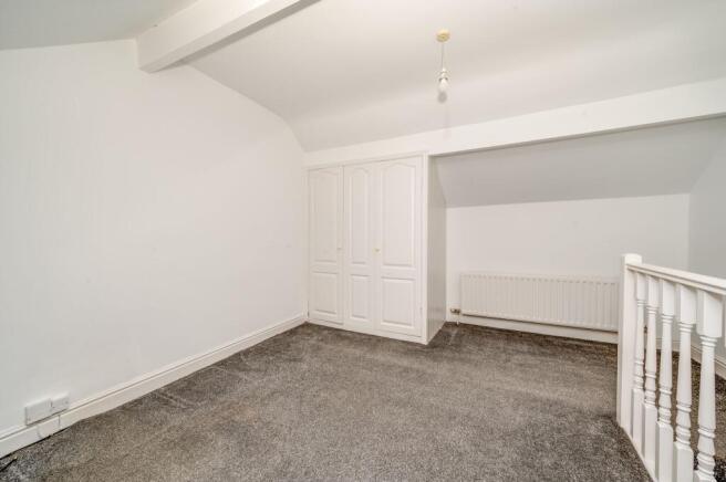 3 bed Terraced to rent Image 10