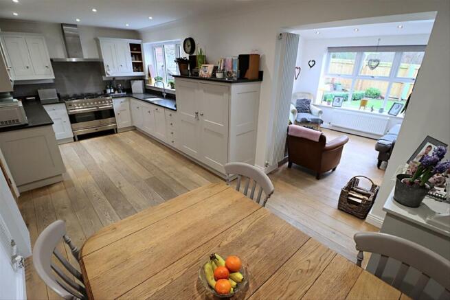 Kitchen / Diner