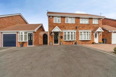 Wooding Crescent, Tipton