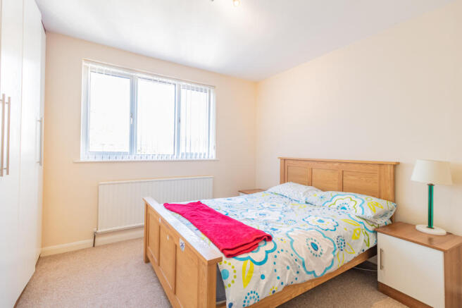 Bedroom-2-(4)