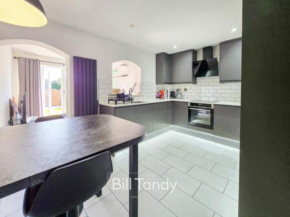 Curlew Close, Lichfield, WS14 photo 4