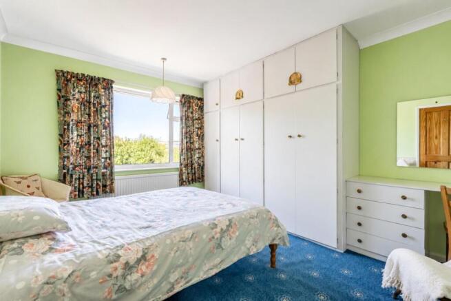 3 bed Semi-Detached for sale Image 10