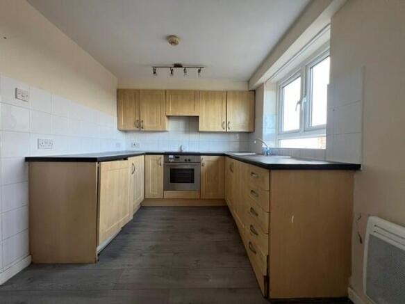 Kitchen T202610091542.jpg