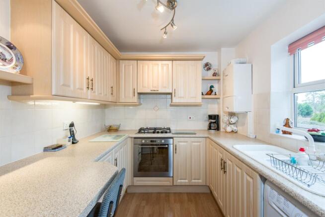Kitchen / Breakfast Room