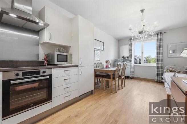 Lounge / Kitchen