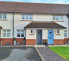 10, Yew Gardens, Westby With Plumptons FY4 5FR