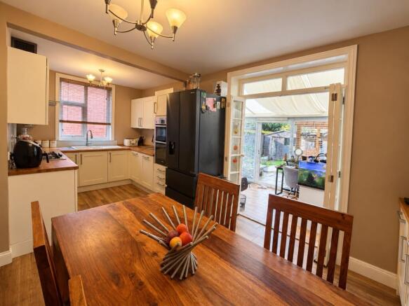 Conrad Avenue, Exeter, EX4 8DE photo 4