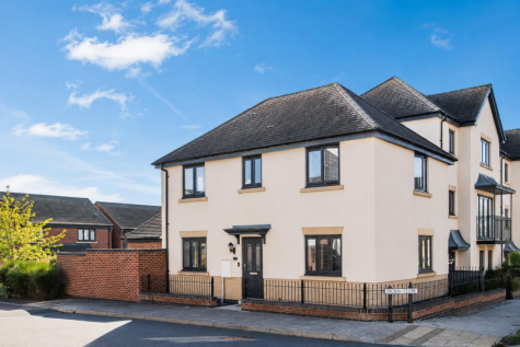 Troon Close, Corby