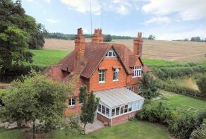 1, Lambdens Cottages, Yattendon Lane, Ashampstead Common, Reading RG8 8QN