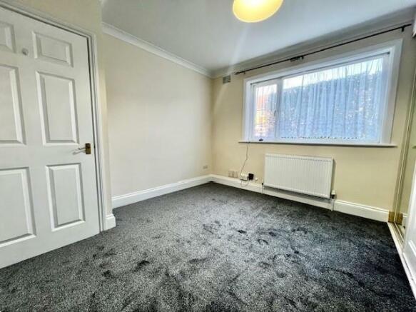 Bedroom1.jpg