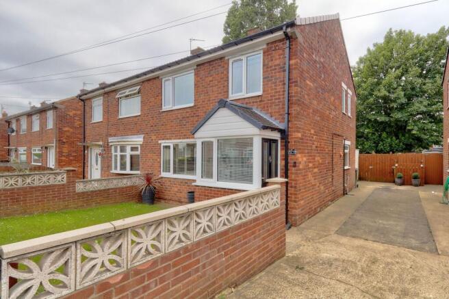 3 bed Semi-Detached for sale in middlesbrough