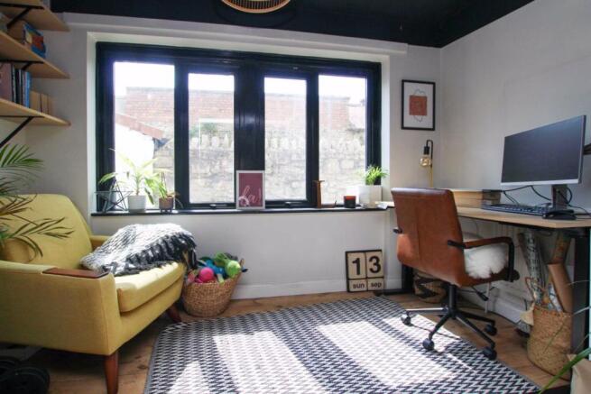 Photo 7