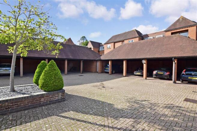 Driveway/Parking