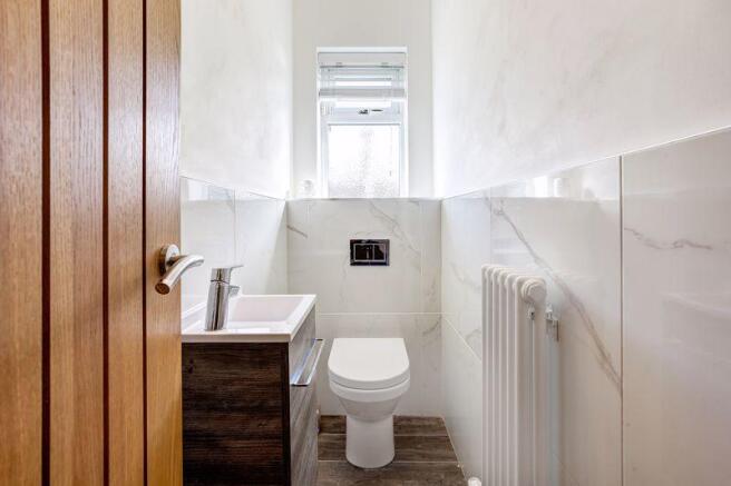SEPARATE WC
