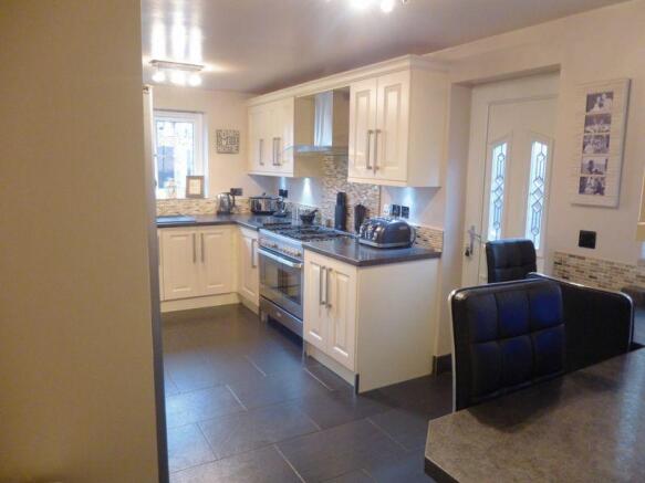 Fitted Kitchen