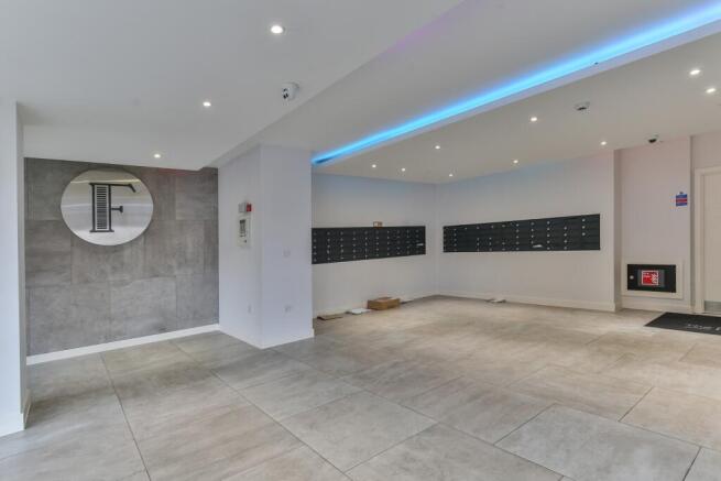 1 bed Apartment to rent Image 12