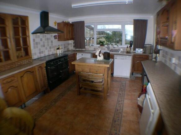 kitchen/bfast room