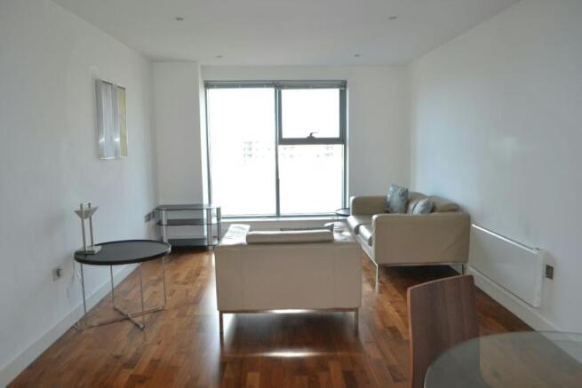 LIVING/DINING ROOM