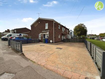 Kelvin Road, Tilbury, RM18
