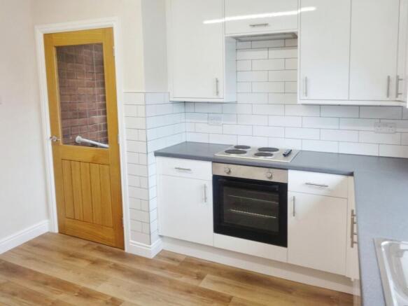 2 bed Bungalow to rent Image 12
